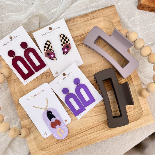 Witch Necklace (Sanderson Sister's)