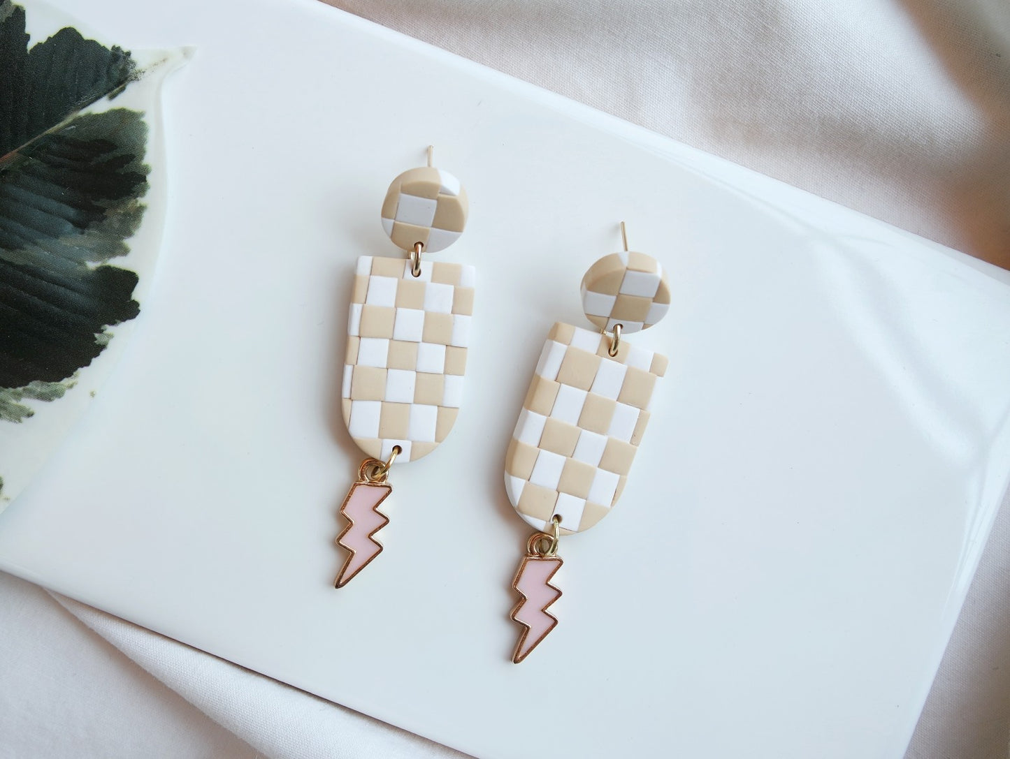 Checkerboard/Lightening Bolt - Pale Pink