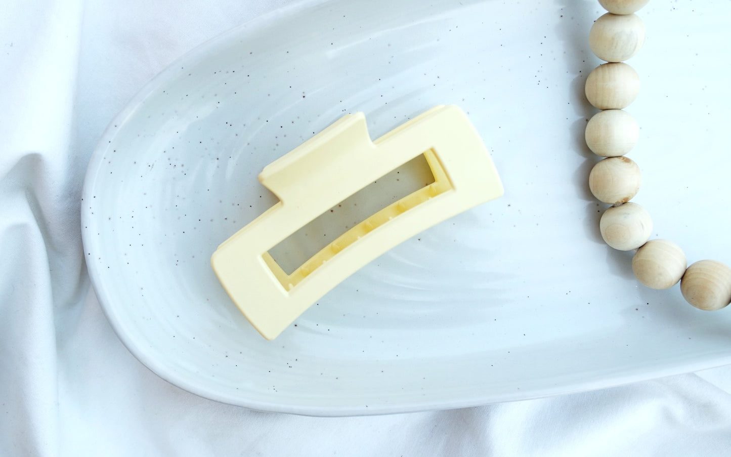 Rectangle Cut-Out Matte Hair Clip