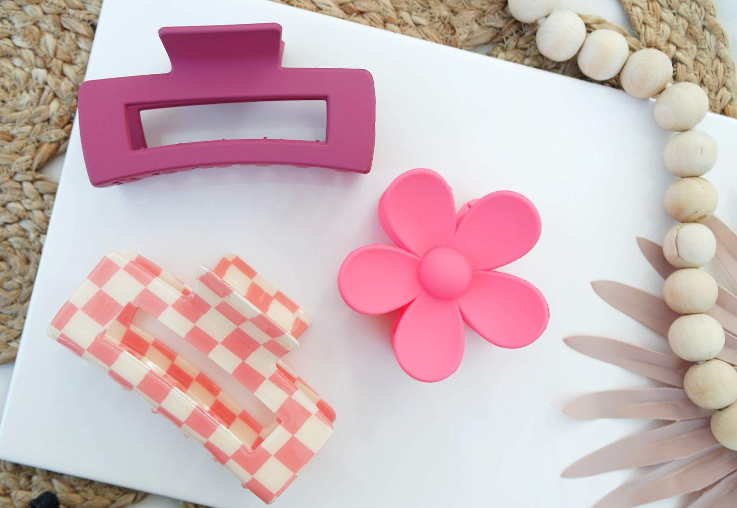 Daisy Claw Hair Clip